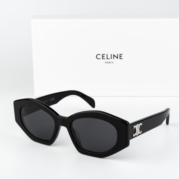 Celine TRIOMPHE Women Sunglasses Black Smoke Cat Eye CL40238U 01A NEW AUTHENTIC - Picture 1 of 15